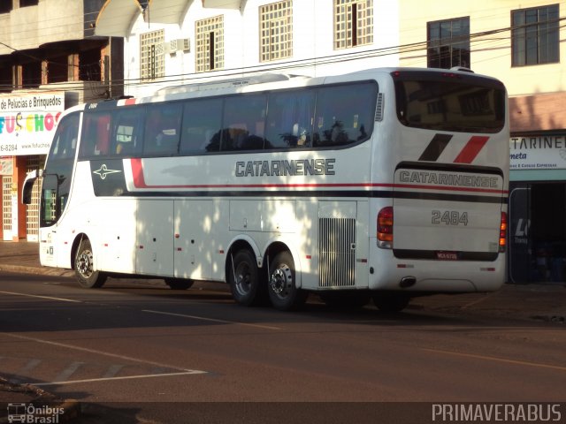 Auto Viação Catarinense 2484 na cidade de Cascavel, Paraná, Brasil, por Alexandre Rodrigo. Número da foto: #3533671.