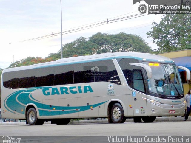 Viação Garcia 7256 na cidade de Maringá, Paraná, Brasil, por Victor Hugo Guedes Pereira. ID da foto: 3535470.