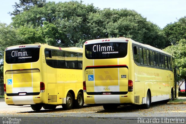 Viação Itapemirim 8205 na cidade de São Paulo, São Paulo, Brasil, por Ricardo Liberino. ID da foto: 3535888.