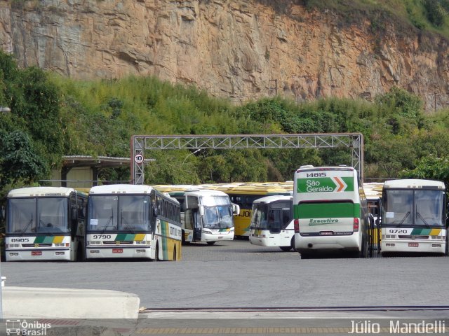 Empresa Gontijo de Transportes 9790 na cidade de Belo Horizonte, Minas Gerais, Brasil, por Júlio  Mandelli. ID da foto: 3480347.