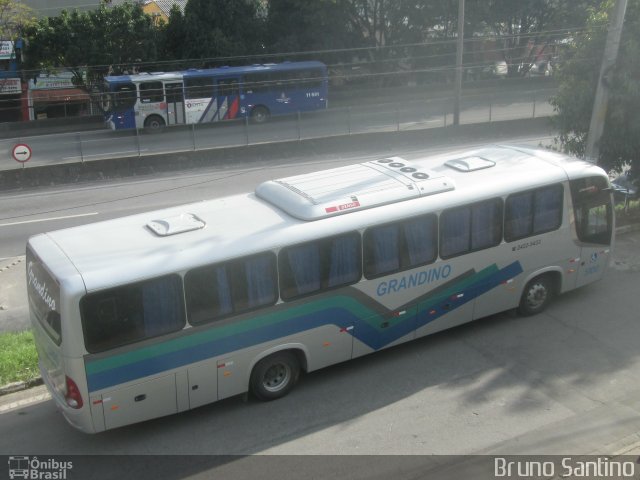 Grandino Transportes 5100 na cidade de Taboão da Serra, São Paulo, Brasil, por Bruno Santino. Número da foto: #3481794.