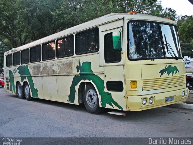 Ônibus Particulares na cidade de Vila Velha, Espírito Santo, Brasil, por Danilo Moraes. Número da foto: #3488766.