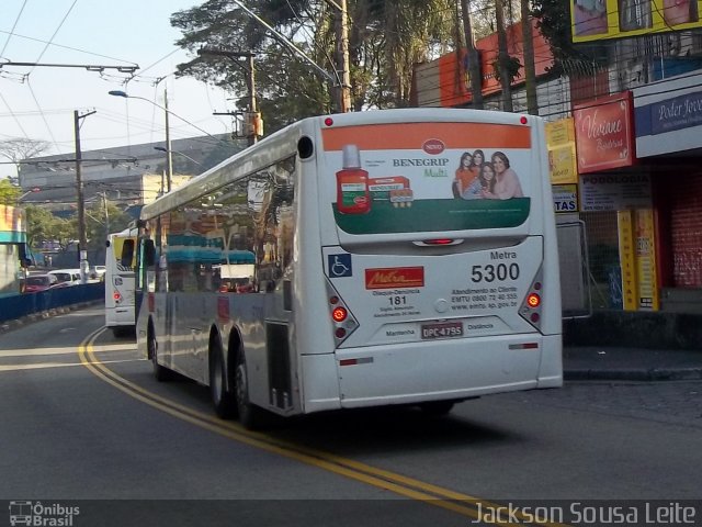 Metra - Sistema Metropolitano de Transporte 5300 na cidade de Diadema, São Paulo, Brasil, por Jackson Sousa Leite. ID da foto: 3561650.