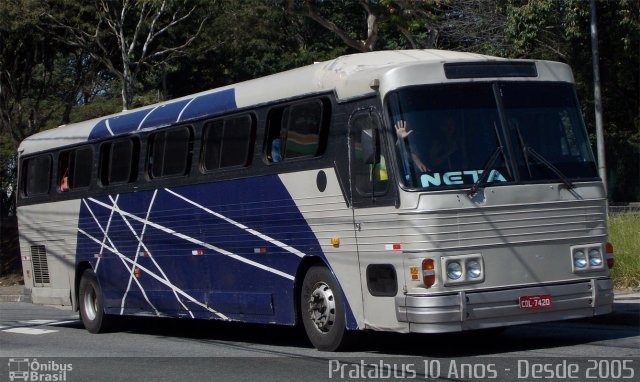 Ônibus Particulares 7420 na cidade de São Paulo, São Paulo, Brasil, por Cristiano Soares da Silva. Número da foto: #3561829.
