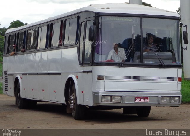 Ônibus Particulares 3200 na cidade de Araxá, Minas Gerais, Brasil, por Lucas Borges . Número da foto: #3564677.