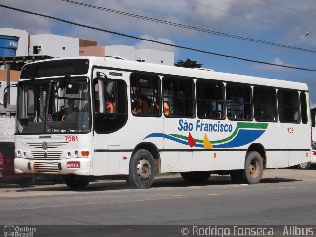 Empresa São Francisco 7061 na cidade de Maceió, Alagoas, Brasil, por Rodrigo Fonseca. Número da foto: #3567432.