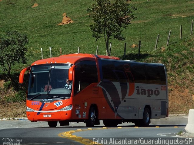 Viação Santana Iapó 2302 na cidade de Aparecida, São Paulo, Brasil, por Fabio Alcantara. Número da foto: #3567440.