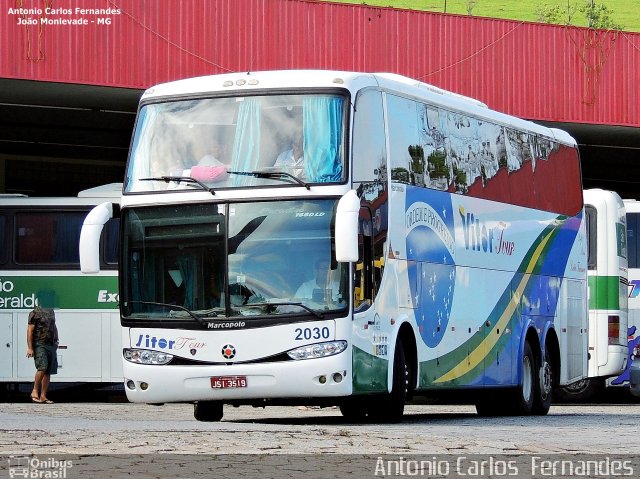 Vitor Tour 2030 na cidade de João Monlevade, Minas Gerais, Brasil, por Antonio Carlos Fernandes. ID da foto: 3568394.