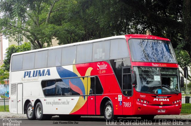 Pluma Conforto e Turismo 7003 na cidade de Curitiba, Paraná, Brasil, por Luiz Scarabotto . ID da foto: 3567852.