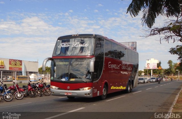 Expresso São Luiz 7130 na cidade de Goiânia, Goiás, Brasil, por Silas Gouvea. Número da foto: #3569969.