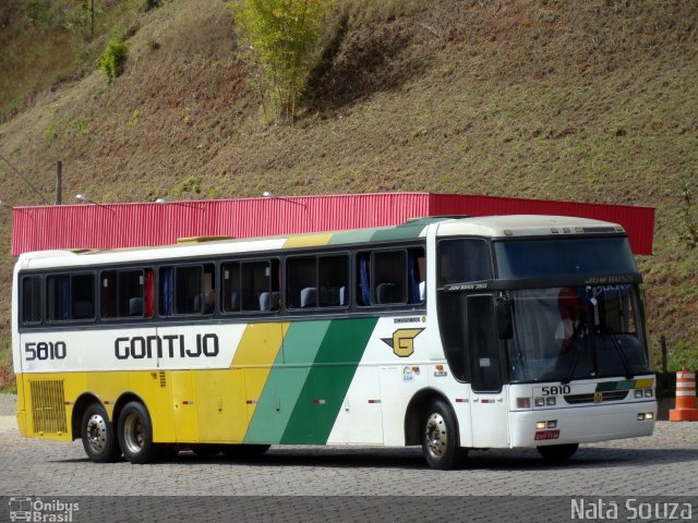 Empresa Gontijo de Transportes 5810 na cidade de João Monlevade, Minas Gerais, Brasil, por Natã  Souza. ID da foto: 3571956.