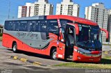 Empresa de Ônibus Pássaro Marron 5641 na cidade de São José dos Campos, São Paulo, Brasil, por Douglas Alvim. Número da foto: #:id.