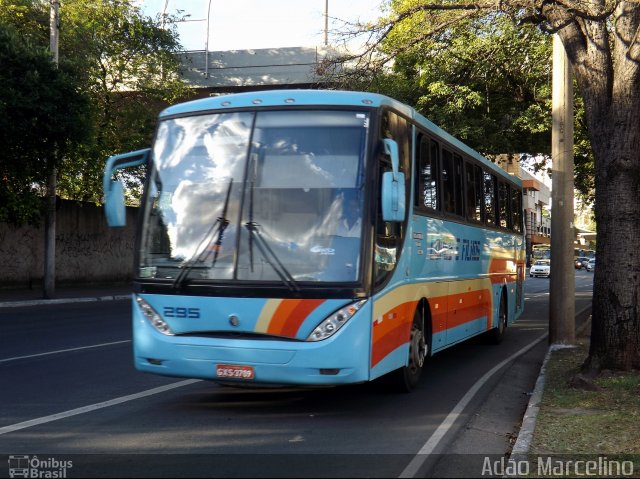 Lopes & Filhos 295 na cidade de Belo Horizonte, Minas Gerais, Brasil, por Adão Raimundo Marcelino. Número da foto: #3578798.