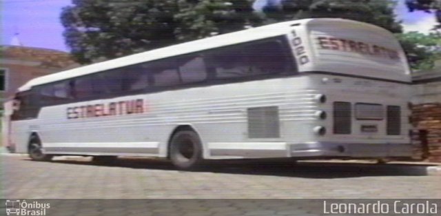 Estrelatur Turismo 1020 na cidade de Fama, Minas Gerais, Brasil, por Leonardo Carola. Número da foto: #3577872.
