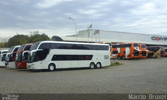 Comil Ônibus CAMPIONE DD na cidade de Erechim, Rio Grande do Sul, Brasil, por Marcio  Bruxel. Número da foto: #3578230.