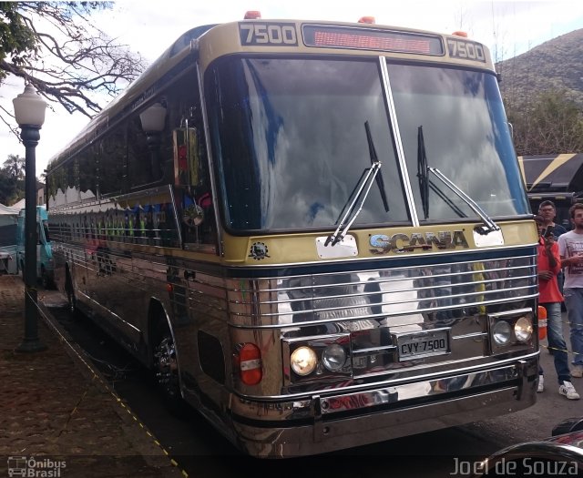 Ônibus Particulares 7500 na cidade de Poços de Caldas, Minas Gerais, Brasil, por Joel de Souza. Número da foto: #3583801.