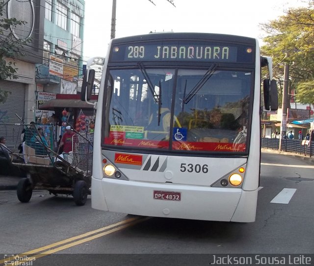 Metra - Sistema Metropolitano de Transporte 5306 na cidade de Diadema, São Paulo, Brasil, por Jackson Sousa Leite. ID da foto: 3589560.