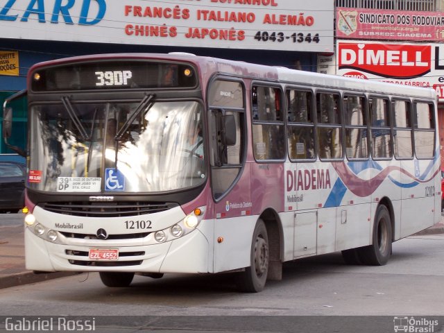 MobiBrasil Diadema 12102 na cidade de Diadema, São Paulo, Brasil, por Gabriel Rossi . Número da foto: #3588563.