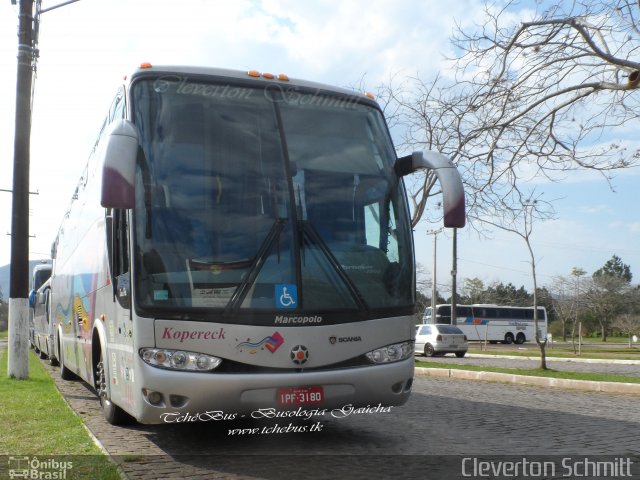 Kopereck Turismo 810 na cidade de Santa Maria, Rio Grande do Sul, Brasil, por Cleverton Schmitt. Número da foto: #3592974.