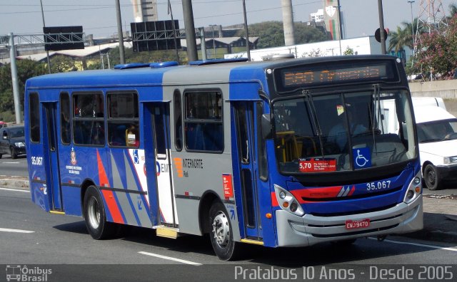 Real Transportes Metropolitanos 35.067 na cidade de São Paulo, São Paulo, Brasil, por Cristiano Soares da Silva. ID da foto: 3591561.