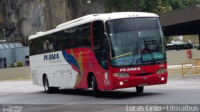 Pluma Conforto e Turismo 5108 na cidade de Santos, São Paulo, Brasil, por Lucas Cirilo. Número da foto: #3596731.