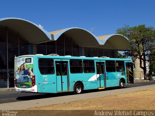 Transmoc 940 na cidade de Montes Claros, Minas Gerais, Brasil, por Andrew Campos. Número da foto: #3596844.