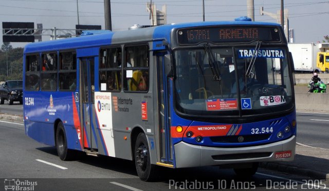 Viação Transdutra 32.544 na cidade de São Paulo, São Paulo, Brasil, por Cristiano Soares da Silva. Número da foto: #3598600.