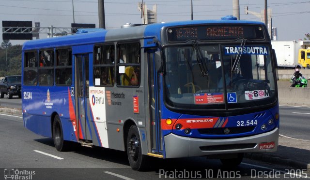 Viação Transdutra 32.544 na cidade de São Paulo, São Paulo, Brasil, por Cristiano Soares da Silva. ID da foto: 3598600.