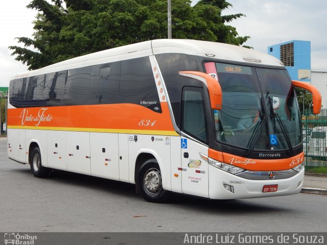 Viação Vale do Tietê 834 na cidade de São Paulo, São Paulo, Brasil, por André Luiz Gomes de Souza. Número da foto: #3602790.