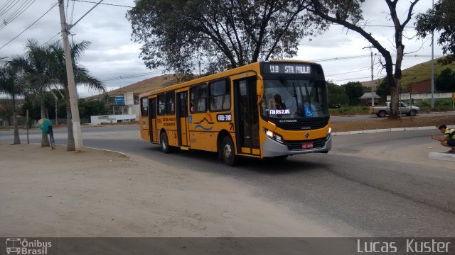 Empresa Valadarense 1104 na cidade de Governador Valadares, Minas Gerais, Brasil, por Lucas  Kuster. Número da foto: #3602829.