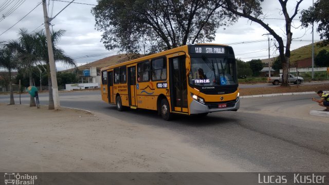 Empresa Valadarense 1104 na cidade de Governador Valadares, Minas Gerais, Brasil, por Lucas  Kuster. ID da foto: 3602829.