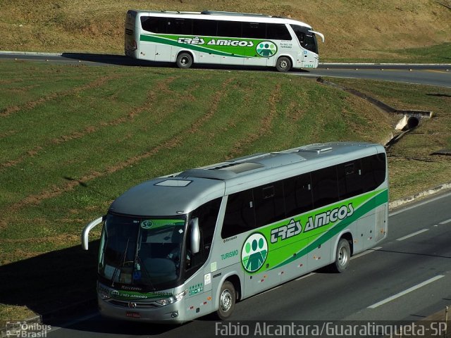 Turismo Três Amigos RJ 502.307 na cidade de Aparecida, São Paulo, Brasil, por Fabio Alcantara. ID da foto: 3544999.