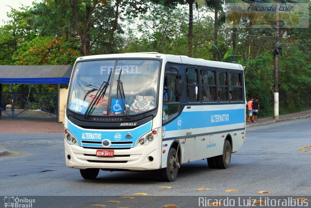 Coopertransp União 42 na cidade de Cubatão, São Paulo, Brasil, por Ricardo Luiz. Número da foto: #3545196.