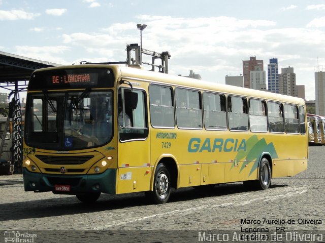 Viação Garcia 7429 na cidade de Londrina, Paraná, Brasil, por Marco Aurélio de Oliveira. ID da foto: 3605252.