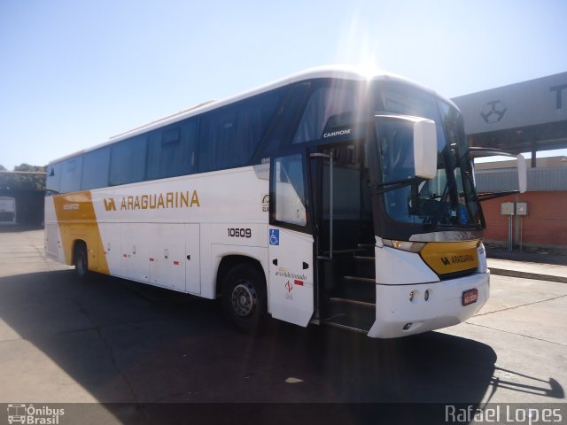 Viação Araguarina 10609 na cidade de Brasília, Distrito Federal, Brasil, por Rafael Lopes. Número da foto: #3606616.