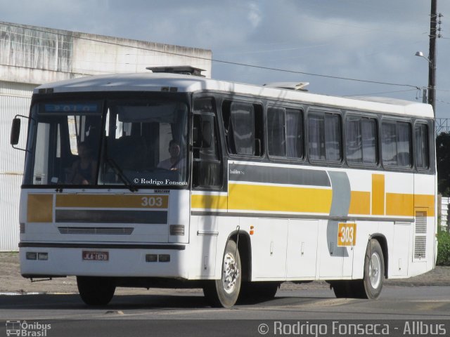 Ônibus Particulares 303 na cidade de Maceió, Alagoas, Brasil, por Rodrigo Fonseca. ID da foto: 3547687.