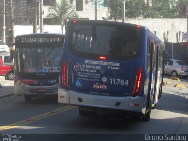 Viação Pirajuçara 11.764 na cidade de Taboão da Serra, São Paulo, Brasil, por Bruno Santino. ID da foto: 3548674.