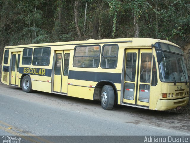 Escolares 0756 na cidade de Petrópolis, Rio de Janeiro, Brasil, por Adriano Duarte. Número da foto: #3551596.