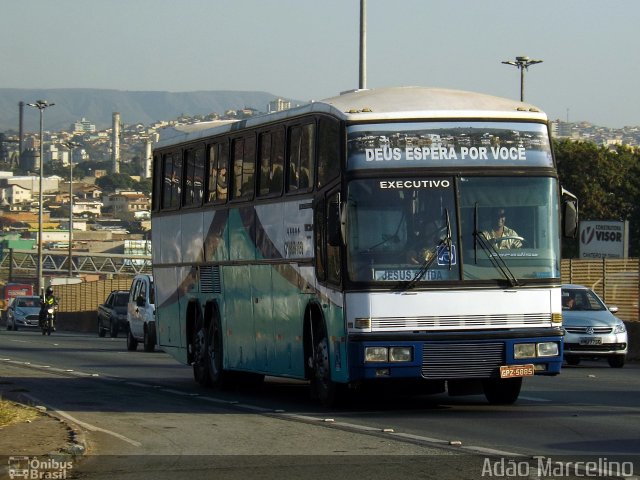 Ônibus Particulares 5885 na cidade de Belo Horizonte, Minas Gerais, Brasil, por Adão Raimundo Marcelino. ID da foto: 3551940.