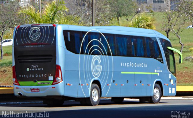 Viação Garcia 7697 na cidade de Londrina, Paraná, Brasil, por Nathan Augusto. Número da foto: #3555533.