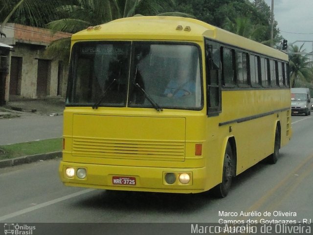 Ônibus Particulares MRE-3725 na cidade de Campos dos Goytacazes, Rio de Janeiro, Brasil, por Marco Aurélio de Oliveira. ID da foto: 3630880.