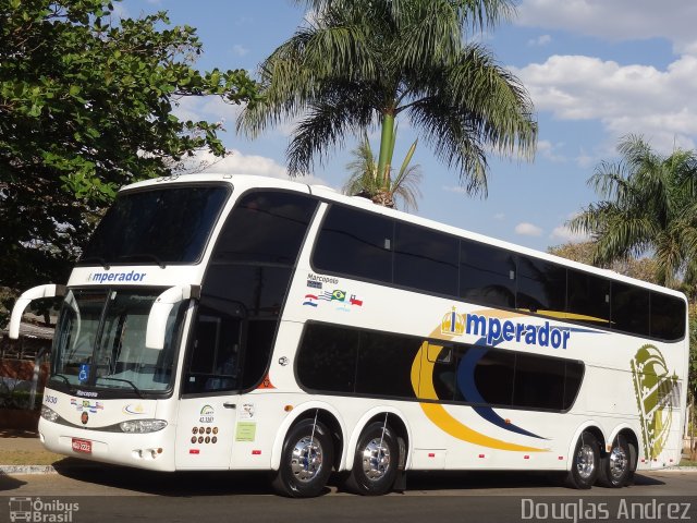 Imperador Turismo 3030 na cidade de Trindade, Goiás, Brasil, por Douglas Andrez. Número da foto: #3632426.