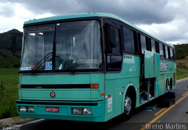 Ianne Turismo 1300 na cidade de Vila Valério, Espírito Santo, Brasil, por Breno Martins. Número da foto: #3631697.