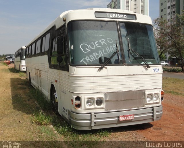 Ônibus Particulares 1013 na cidade de Goiânia, Goiás, Brasil, por Lucas Gabriel Resende Lopes. ID da foto: 3635411.