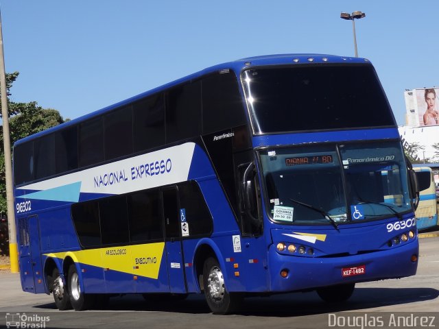 Nacional Expresso 96302 na cidade de Goiânia, Goiás, Brasil, por Douglas Andrez. Número da foto: #3636318.