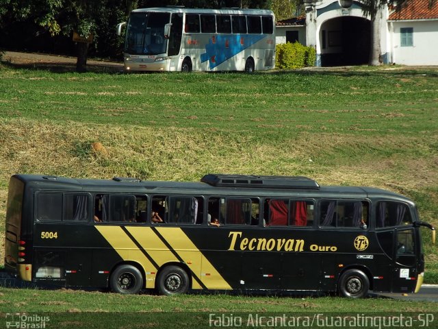 Transportadora Turística Tecnovan 5004 na cidade de Aparecida, São Paulo, Brasil, por Fabio Alcantara. Número da foto: #3637659.