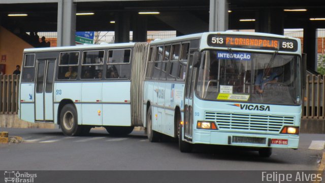 VICASA - Viação Canoense S.A. 513 na cidade de Canoas, Rio Grande do Sul, Brasil, por Felipe Alves. Número da foto: #3637911.