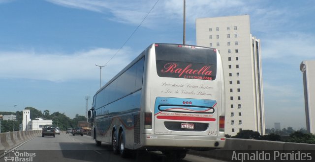 Rafaella Turismo 2503 na cidade de São Paulo, São Paulo, Brasil, por Agnaldo Penides. ID da foto: 3642753.