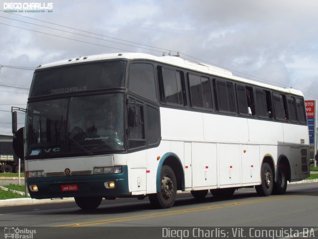 Ônibus Particulares 8697 na cidade de Vitória da Conquista, Bahia, Brasil, por Diego Charlis Coelho. Número da foto: #3645281.