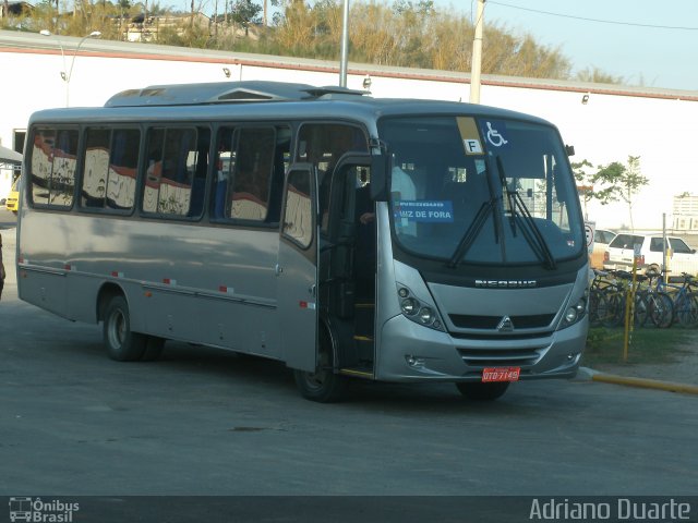 Ônibus Particulares 7149 na cidade de Três Rios, Rio de Janeiro, Brasil, por Adriano Duarte. Número da foto: #3651583.